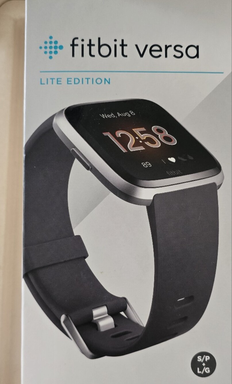 Fitbit Versa Lite Smartwatch Charcoal/Silver CIB - Excellent!